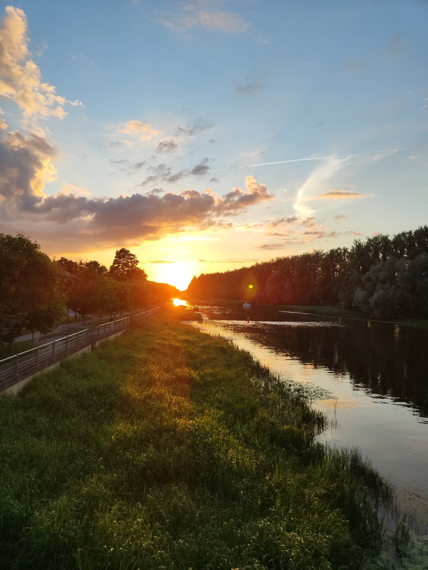 Päikeseloojangut Tartu moodi