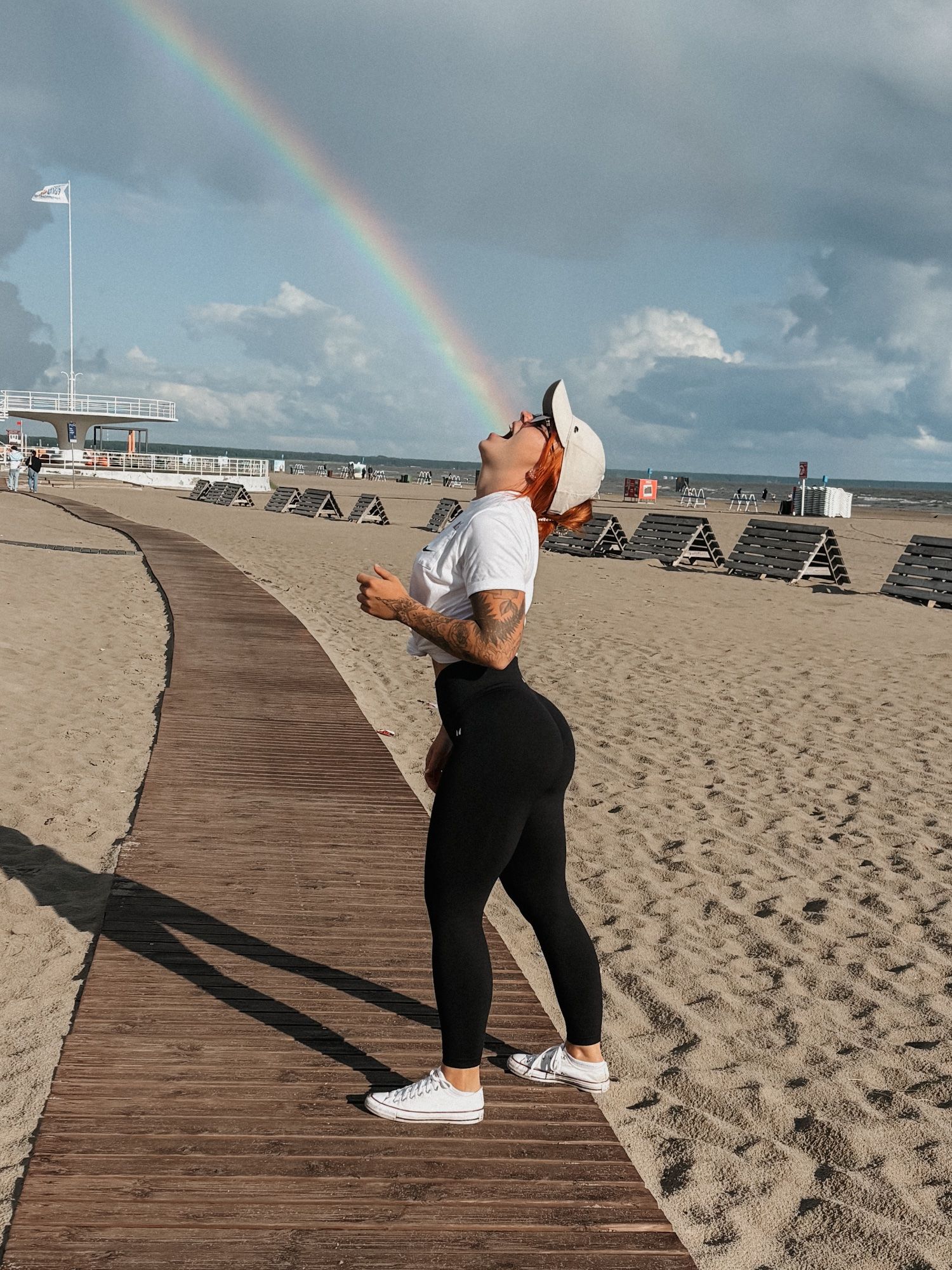 Vikerkaare all pidavat kullapada olema. 🌈